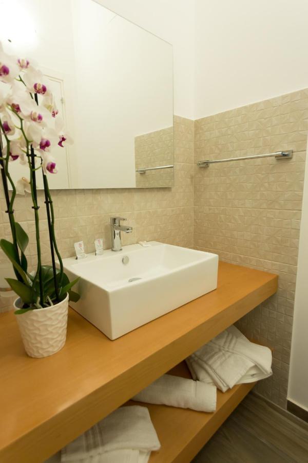 Oasi Guzzetta Hotel&Case Vacanze マルサラ エクステリア 写真